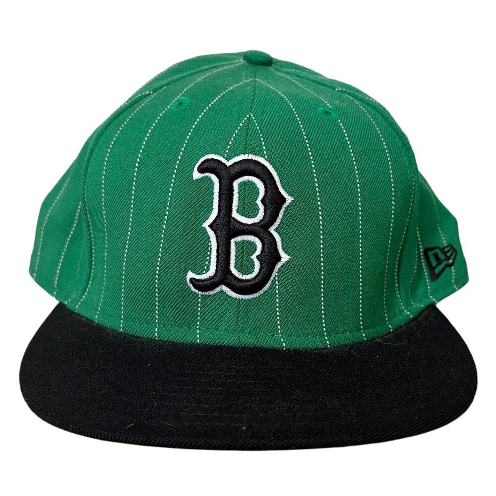 New Era Boston Red Sox Green White Pinstriped Fitted Hat Size 7 3/4